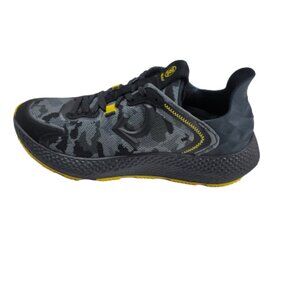 G/Fore MG4X2 Golf Shoes Mens 9.5 Camo Black Yellow Spikeless Cros Trainer NWT